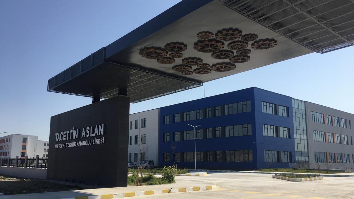 Tacettin Aslan Mesleki ve Teknik Anadolu Lisesi Fotoğrafı